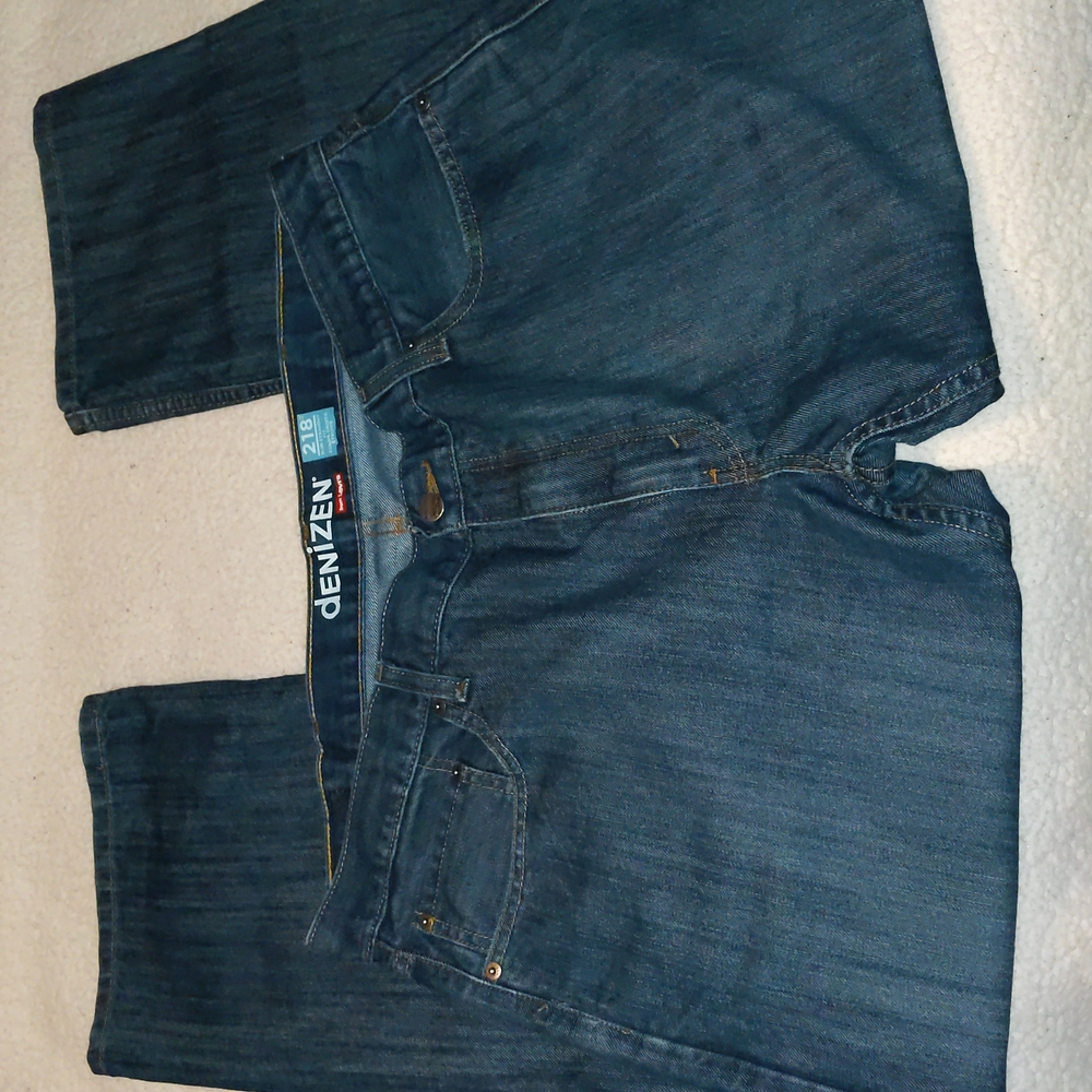 Denizen Levi's 218 slim straight 40x30 jeans